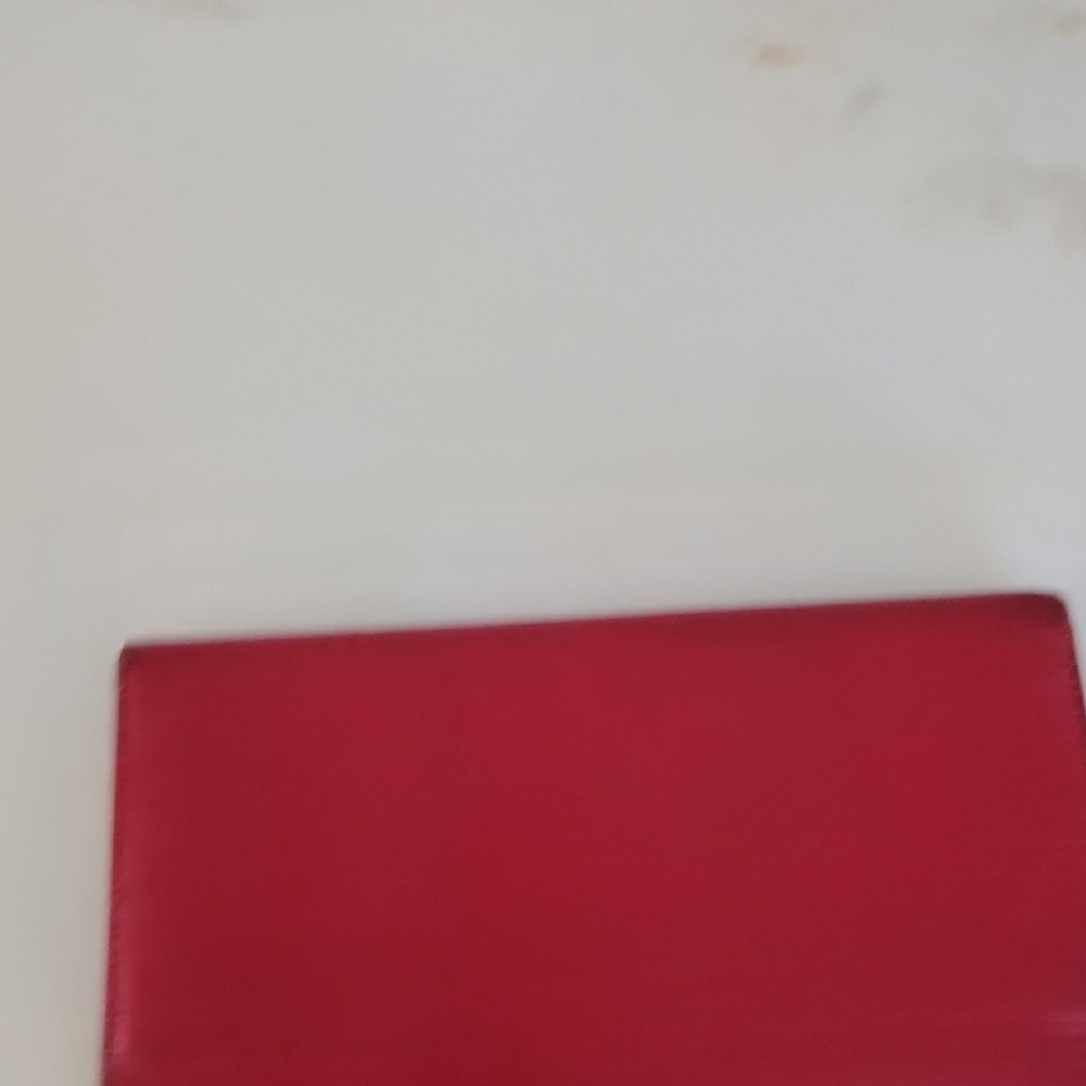 LV Long Wallet. Beautiful Red Louis Vuitton Wallet - Picture 14 of 16